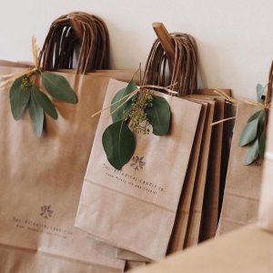 Đa dạng giải pháp đóng gói bền vững từ dịch vụ sản xuất bao bì giấy thân thiện môi trường.